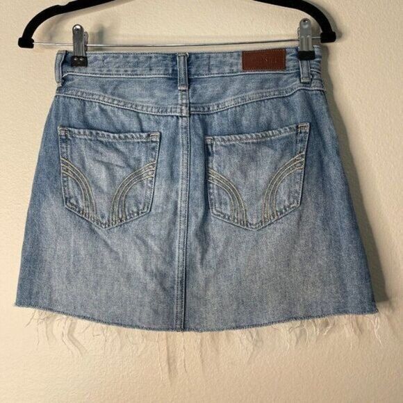 Hollister Size 3 High Rise Mini Skirt Jean Denim Cutoff Frayed - Picture 2 of 4